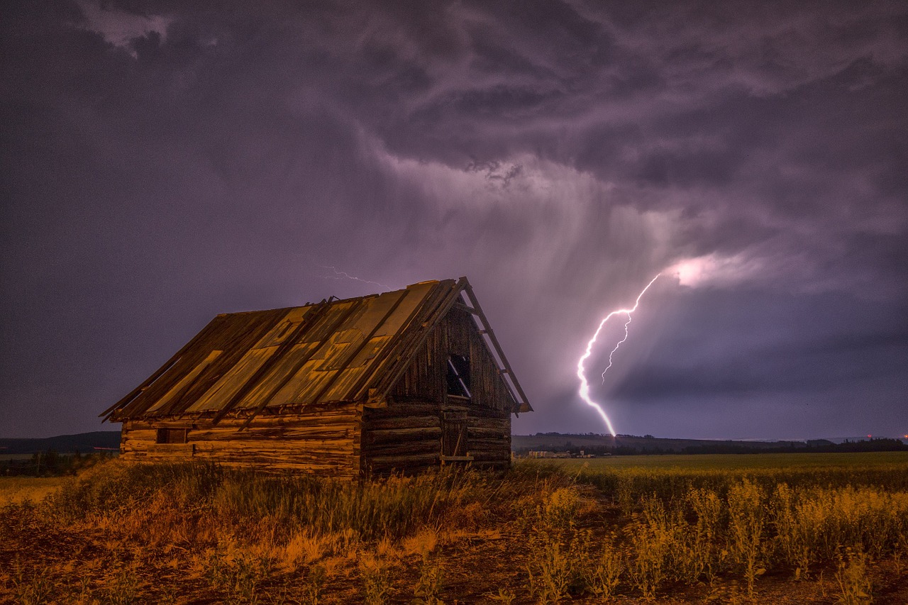 barn-1364280_1280.jpg